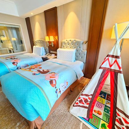 Doubletree By Hilton Ningbo - Chunxiao Hotel Ngoại thất bức ảnh