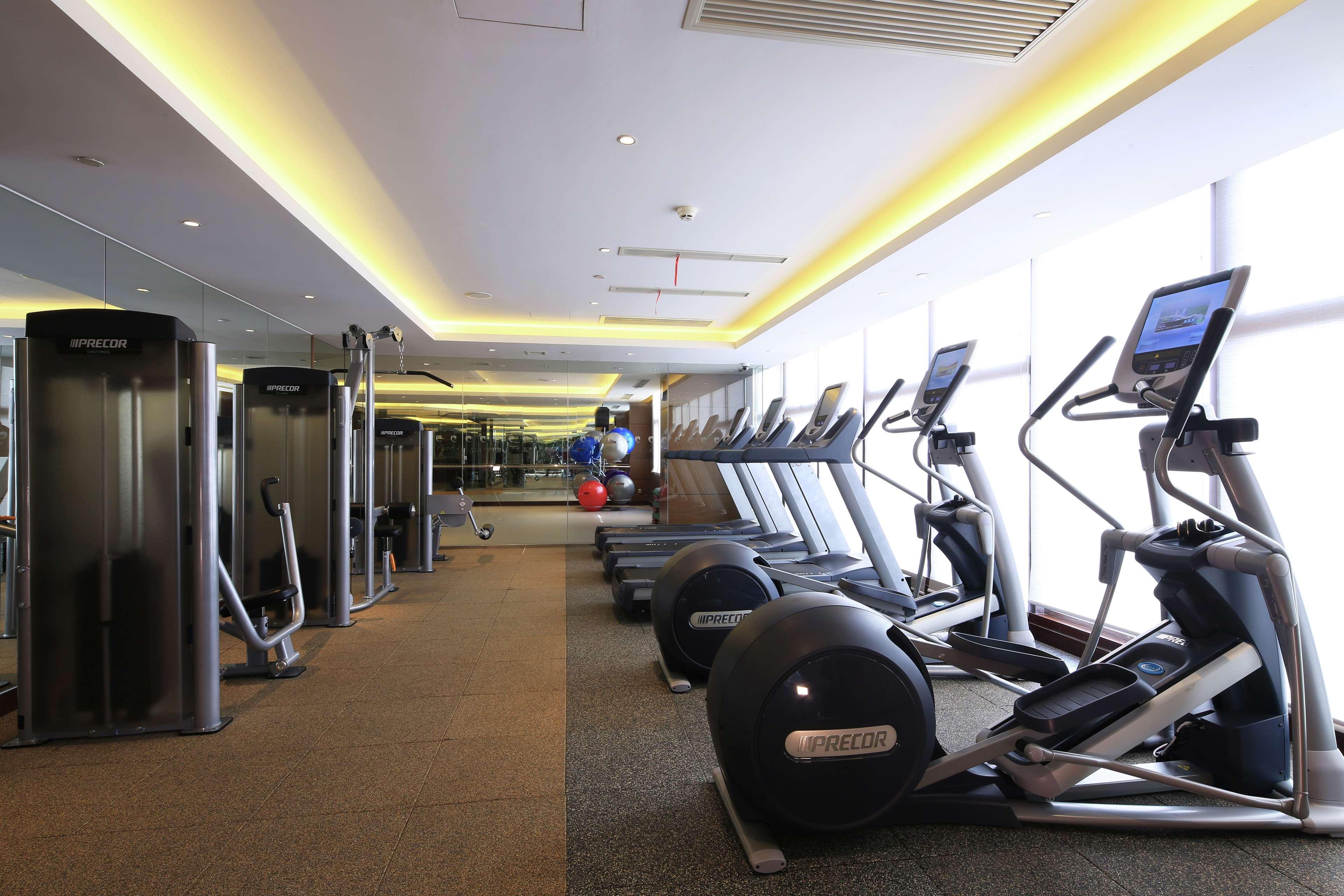 Doubletree By Hilton Ningbo - Chunxiao Hotel Ngoại thất bức ảnh