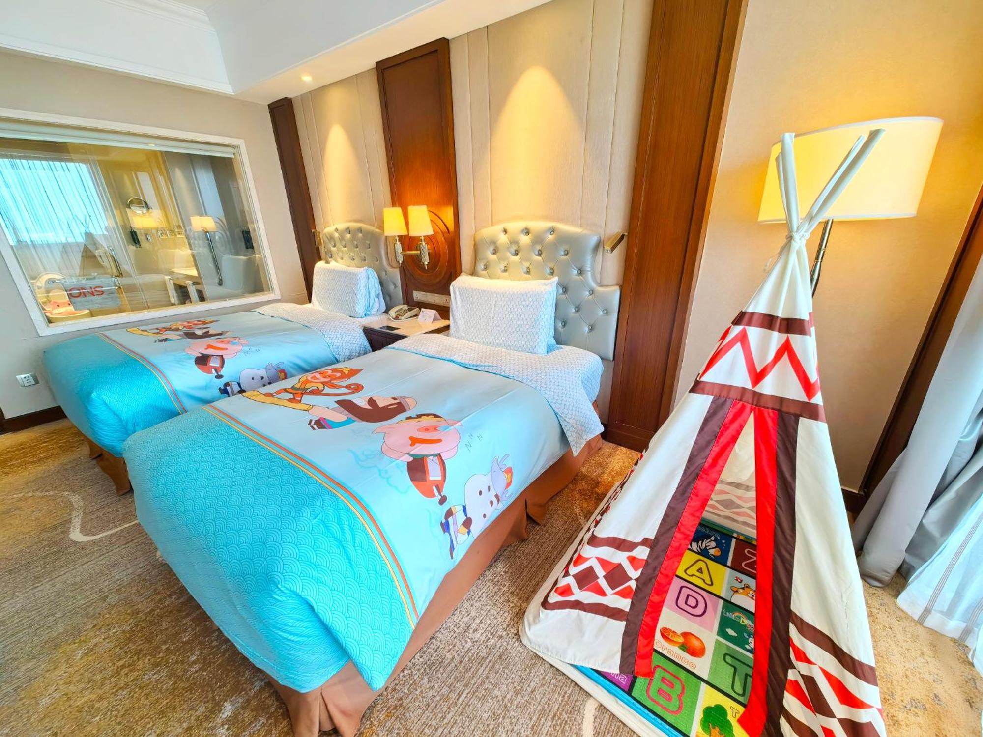 Doubletree By Hilton Ningbo - Chunxiao Hotel Ngoại thất bức ảnh
