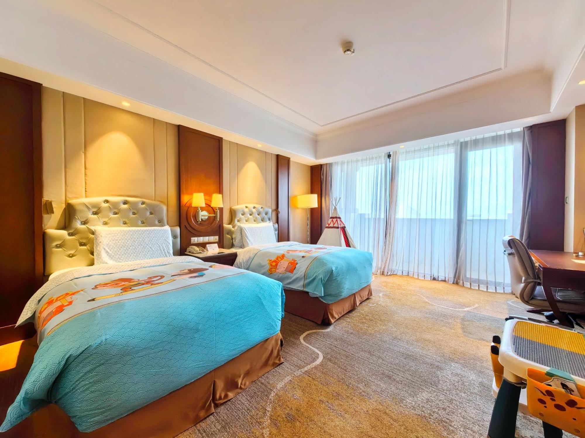 Doubletree By Hilton Ningbo - Chunxiao Hotel Ngoại thất bức ảnh