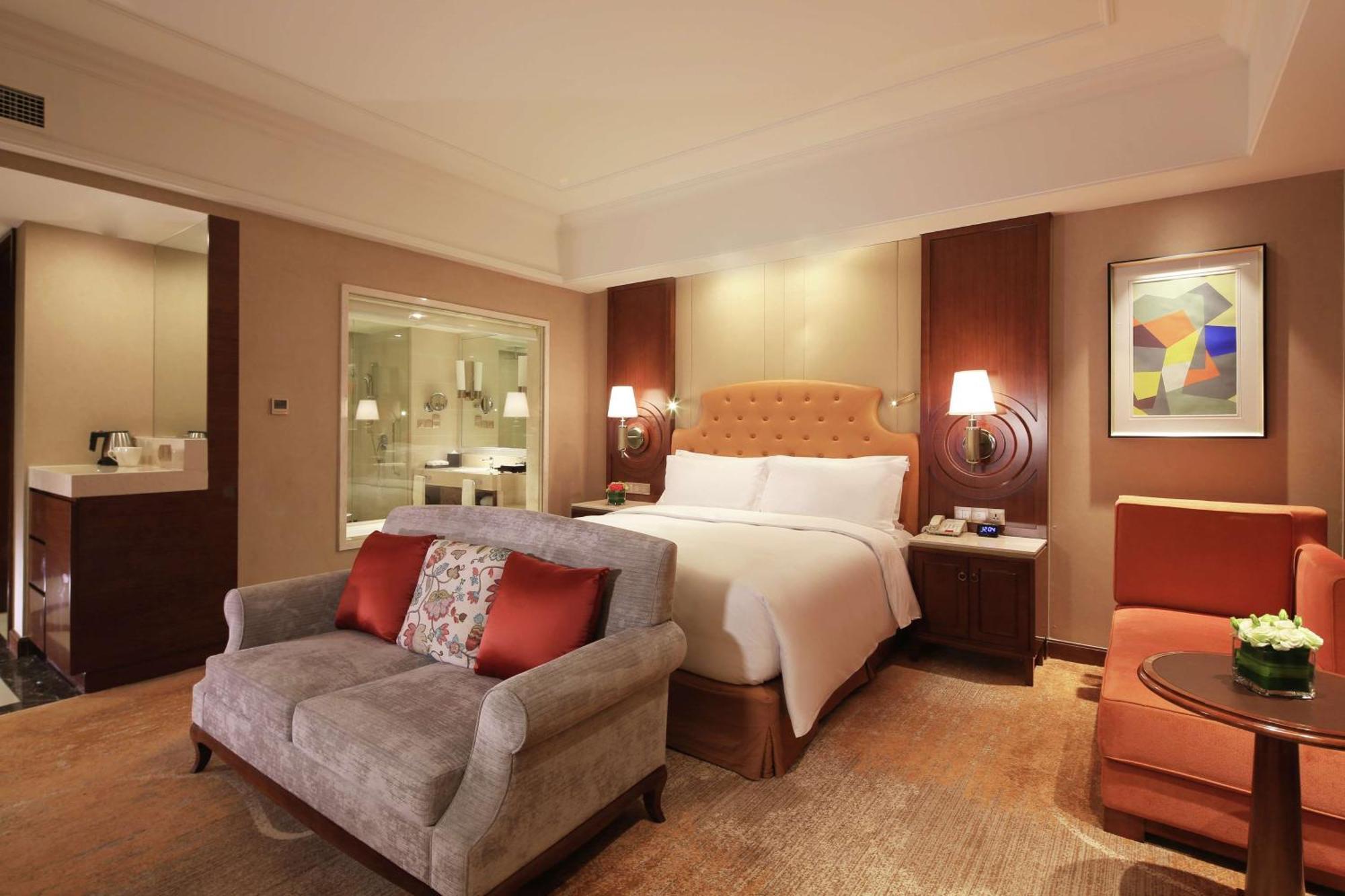 Doubletree By Hilton Ningbo - Chunxiao Hotel Ngoại thất bức ảnh